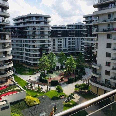 3 Rooms Aircon Apartment With Free Parking, Balcony Walking Distance Old Town 克拉科夫 外观 照片